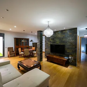 https://maison-luxury.hotelsincadiz.net