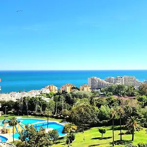 https://acogedorapartamentopiscina-vistas-terraza.es-andalucia.com